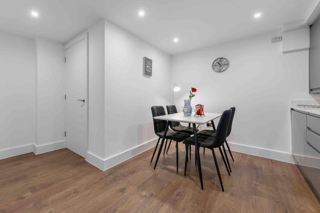 Holiday Home Sleep 8 Central London 9Elms Exterior foto